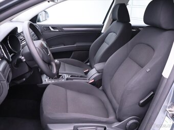 Škoda Superb 1,4 TSI 92kw Comfort (2011) - 9
