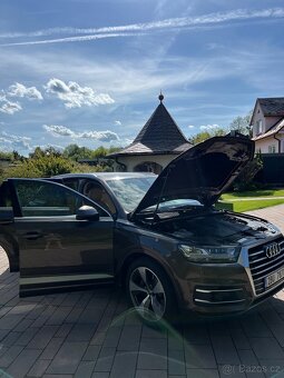 AUDI Q7 - 9