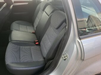 Mercedes Benz B 200D,103kw,najeto 160tis km - 9