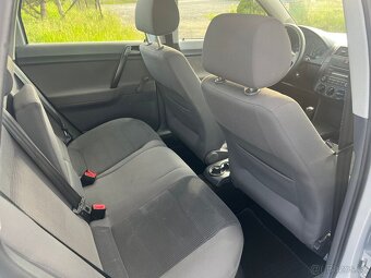 Volkswagen Polo 1.4 16V 59kW 5dv. SERVO KLIMA - 9