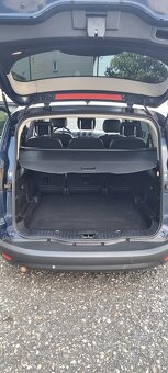 FORD S-MAX 2.0 TDCi - 9
