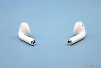 Sluchátka Apple AirPods (2019) - se zárukou - 9