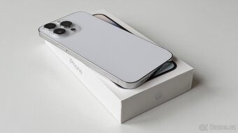 Apple iPhone 14 Pro Max - 128GB, stříbrný - 9