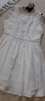 Dámské bílé krajkové letní šaty - NOVÉ - 9
