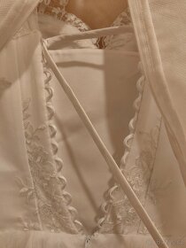 Svatební šaty - 9