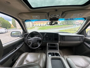 Chevrolet Suburban 5,3i V8 4x4 r.v. 2003 i na splátky všem - 9
