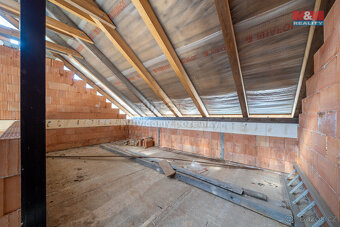 Prodej rodinného domu, 231 m², Kameničná - 9