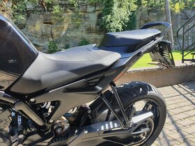 KTM 890 Duke - SUPER STAV - 175 000 KČ - 9