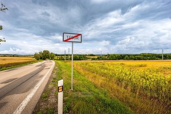 Pozemek o ploše 2.059 m2 ke komerční zástavbě, Tábor - 9