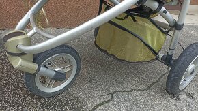 Kočárek tříkolka Quinny 2 v 1 - 9