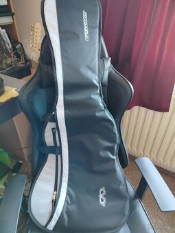 Bach LP minimalization black - 9