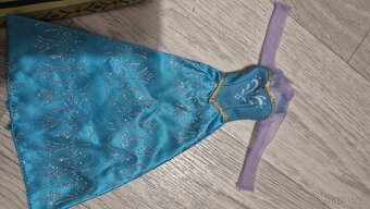 Elsa a Anna, ledové království - 9