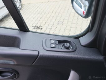 Prodám Renault Master 2.3 DCi 107 kW BUS 9-míst L2H2 - 9