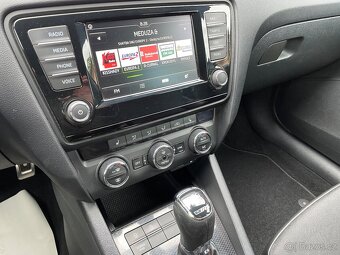 Škoda Octavia III RS 2.0 TDI 4x4 DSG 135 kw - 9