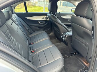 E 400d 4matic AMG line 250kW pouze 59 tKm - 9