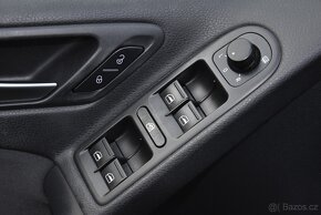 Volkswagen Golf 6 1.4 16V, DUAL KLIMATIZACE - 9