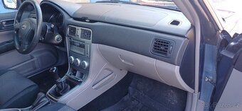 Subaru Forester 2.0i pěkný stav - 9