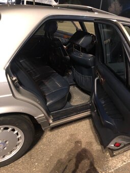 Mercedes W126 1990 300 SE - 9