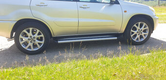 Toyota Rav4 1,8 benzín - 9