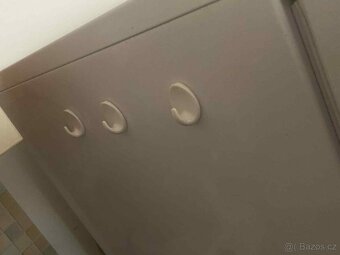 Lednice s mrazákem BEKO RCSA 225 K21W - 9