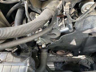 Bmw F10 520d 135kw - 9