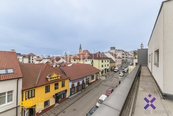 Pronájem kanceláře v centru města 92 m2 - Uherský Brod, okre - 9