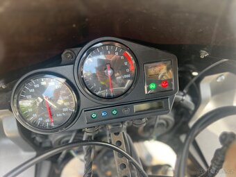 Honda cbr 900 rr Fireblade sc33 facelift - 9