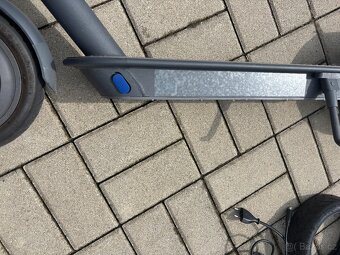 Elektrokoloběžka Xiaomi Mi Electric Scooter 3 - 9