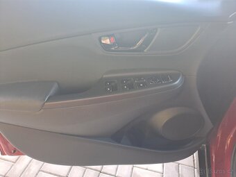 Hyundai Kona - 9