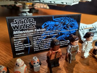 LEGO Star Wars 75192 Millennium Falcon - 9