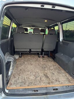 Volkswagen Transporter 2.5 TDI - 9