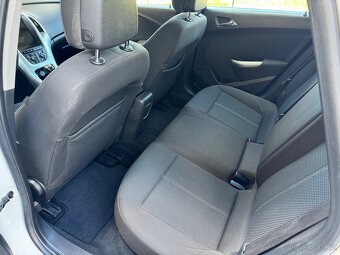 Opel Astra 2.0 CDTI 118kw - 9