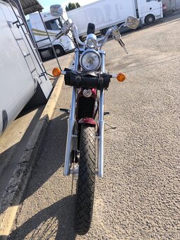 Suzuki VS 750 Intruder TOP STAV - 9