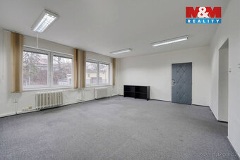 Pronájem kancelářského prostoru, 1096 m², Rokycany - 9