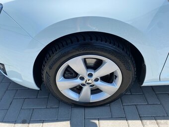 Škoda Rapid, 1.2 TSI 77kW -1xMAJ.-XENON-ALU - 9