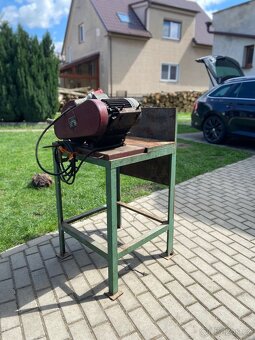 Kotoučová pila se stolem - 9