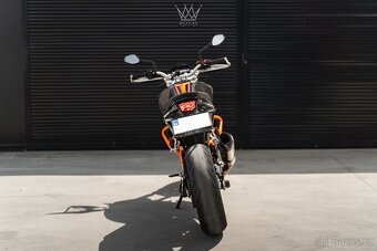 KTM 690 Duke - 9
