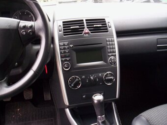 Mercedes A160 i Blue efficiency - 9