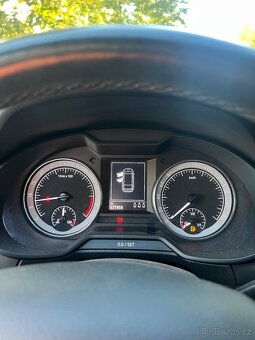 Škoda Octavia III 2.0 TDI 110 kW – panorama, automatická kli - 9