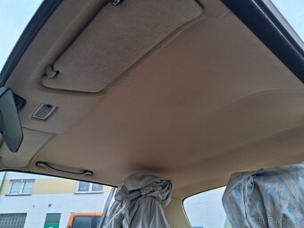 Mercedes-Benz W123 Coupe 280CE - 9