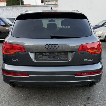 Audi Q7 3.0 TDI • 7 míst • S-line • Servisní kniha  ???? 24 - 9