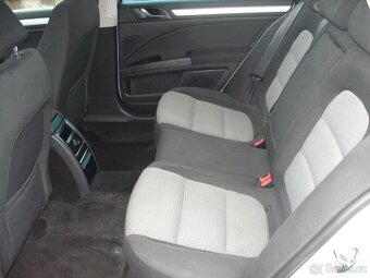 Škoda Superb Kombi 1.4 TSI,NAVI,NOVÁ STK,MODEL 2011 - 9