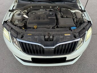 Škoda Octavia Combi 2.0 TDI Style DSG EU6 - 9