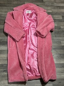 Plyšový růžový kabát vel. S - 9