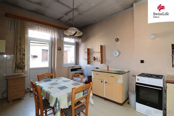 Prodej bytu 2+1 80 m2 náměstí Karla IV., Nejdek - 9