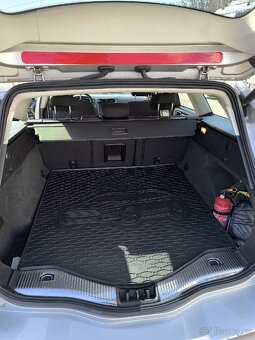 Ford Mondeo mk5 - 9