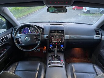 VW TOUAREG 3.0 TDI, R-LINE, nová STK - 9