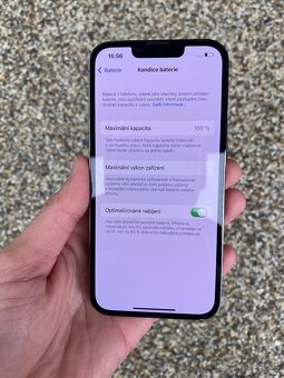 IPhone 13 Pro - baterie 100% - 9