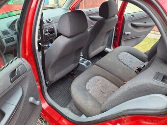 Fabia 1,2HTP 2005 - 9