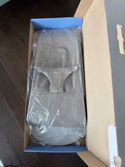 Babybjörn lehátko Bliss Grey beige Mesh, světlá konstrukce - 9